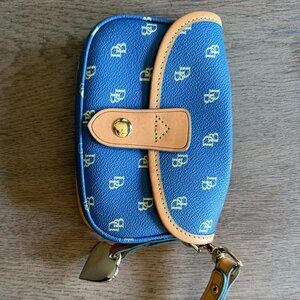 Vintage Y2K Blue Dooney and Bourke Monogrammed Wristlet